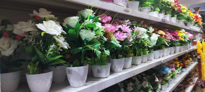 maria gift centre images